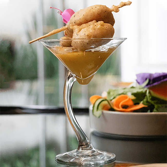 platillo mini brochetas de camarón